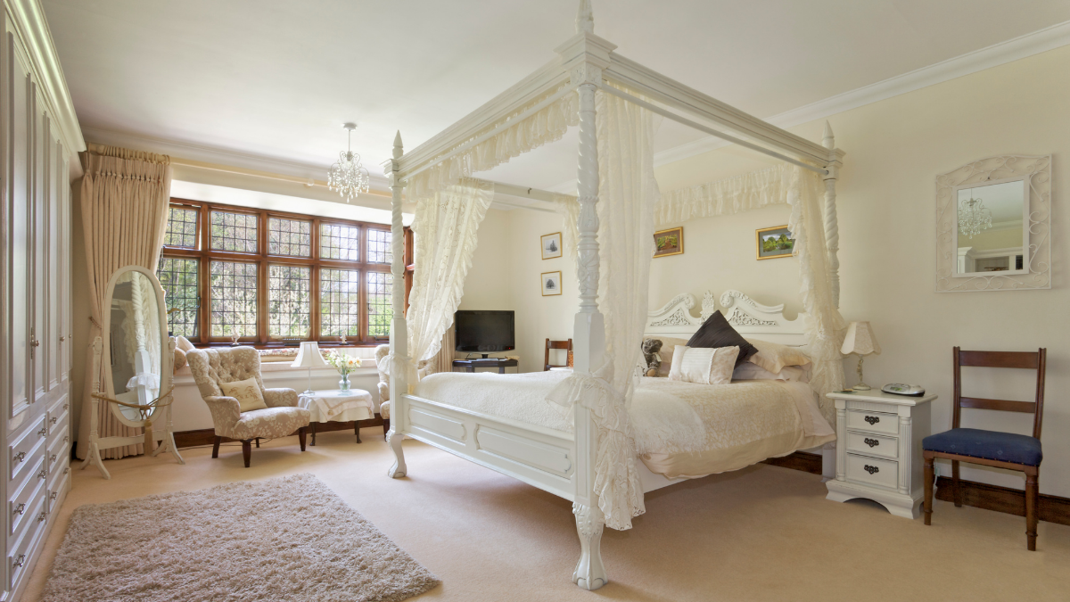 victorian inspired bedroom