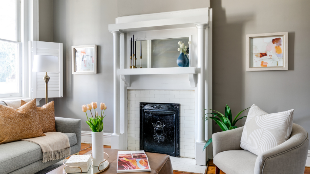 interior of a turn of the century living room in Richmond Virginia, recently sold by Rashkind Saunders & co.